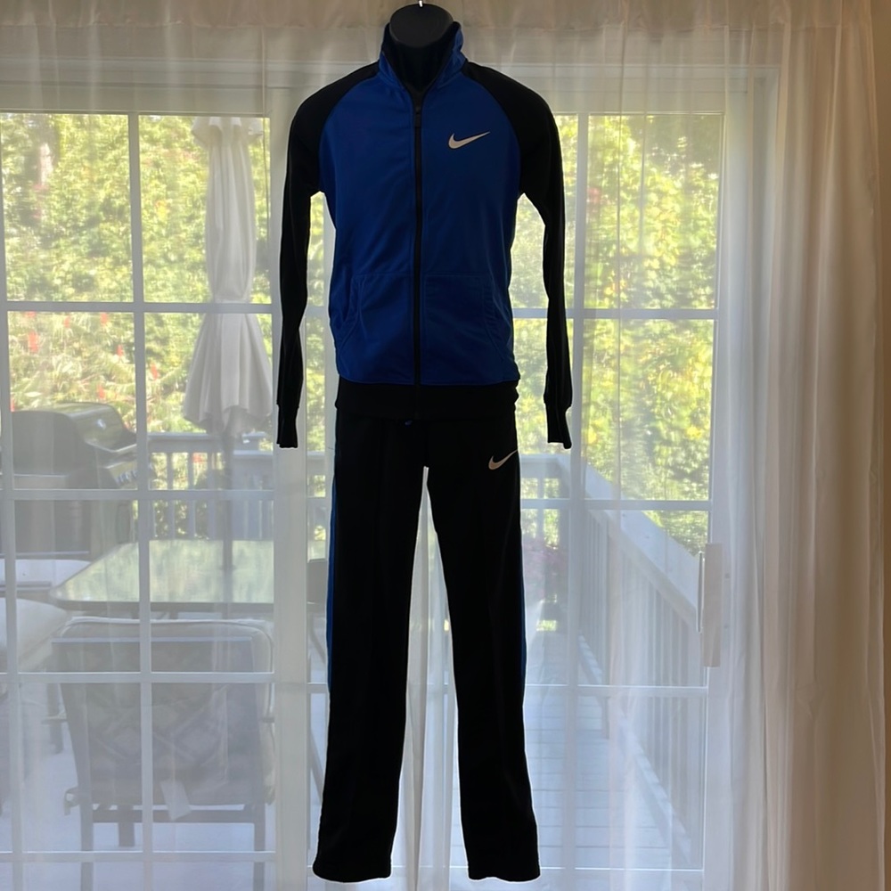 Track suit